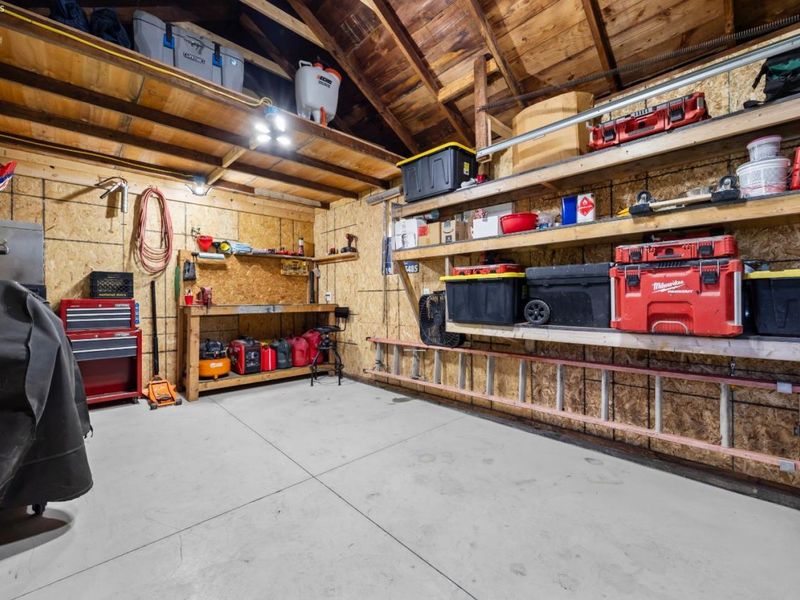 421 Kilbourne Street, Bellevue, OH 44811 Photo 39