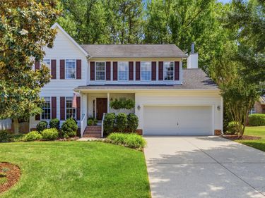 1211 Waterford Green Drive, Apex, NC 27502