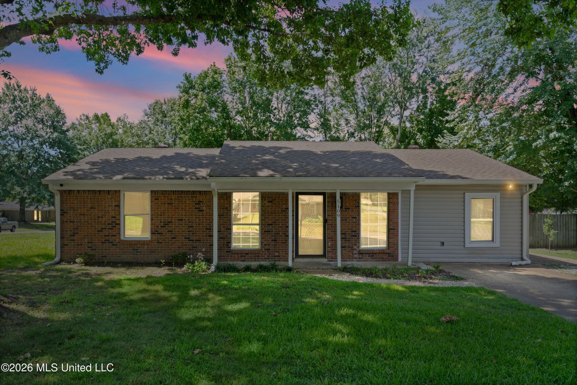 5109 Gray Drive Horn Lake, MS 38637