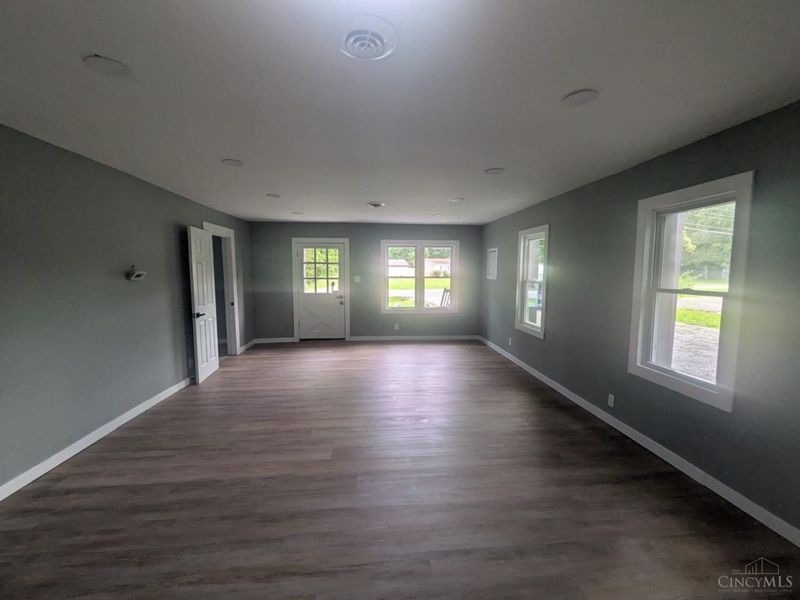1744 Lindale Mount Holly Road, Amelia, OH 45102 Photo 7