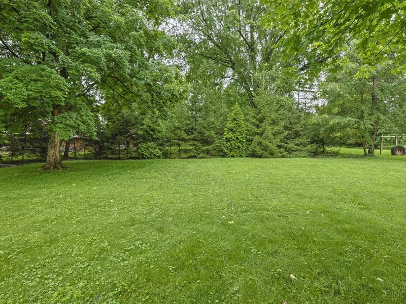 105 N Lebanon Road, Loveland, OH 45140 Photo 26