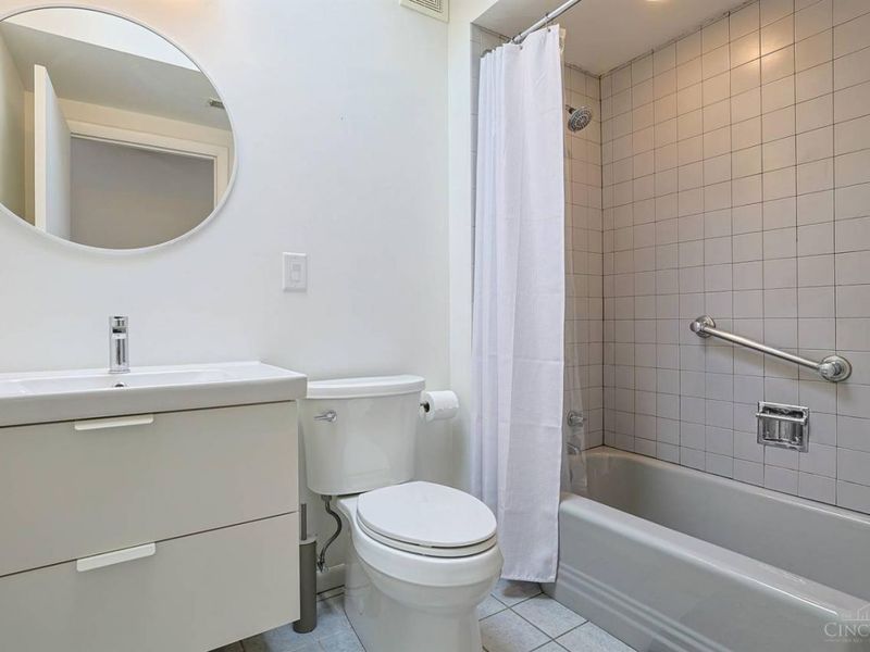 1215 Hollywood Avenue, Cincinnati, OH 45224 Photo 33