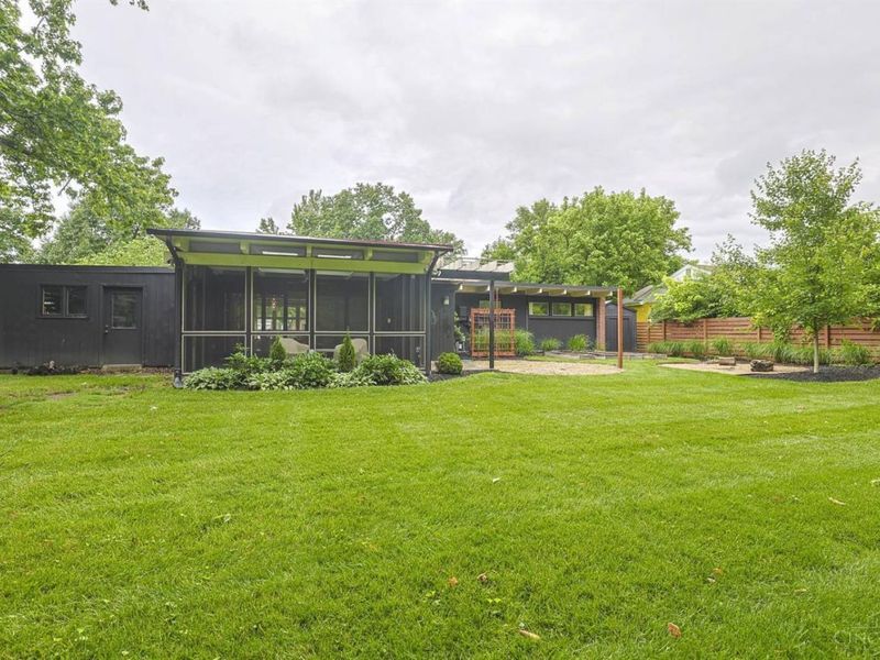 1215 Hollywood Avenue, Cincinnati, OH 45224 Photo 59