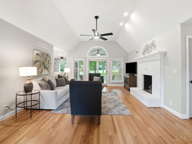 7977 Eagleridge Drive, West Chester, OH 45069 Photo 14