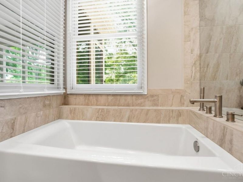 7977 Eagleridge Drive, West Chester, OH 45069 Photo 41