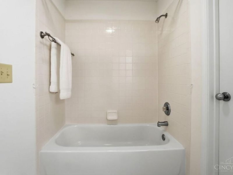 7977 Eagleridge Drive, West Chester, OH 45069 Photo 66
