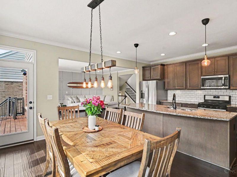 199 W Decatur Lane, Loveland, OH 45140 Photo 5