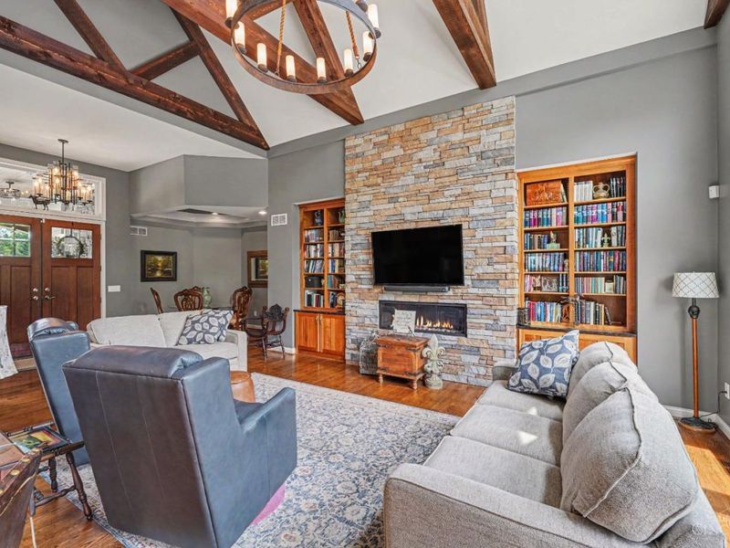 1707 Laurel Glen Court, Loveland, OH 45140 Photo 5