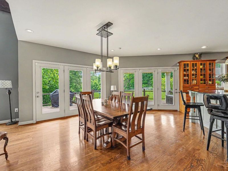 1707 Laurel Glen Court, Loveland, OH 45140 Photo 7