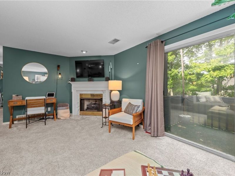 6231 Hidden Creek Drive , Unit 232, Lorain, OH 44053 Photo 7