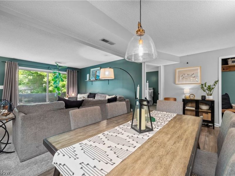 6231 Hidden Creek Drive , Unit 232, Lorain, OH 44053 Photo 9