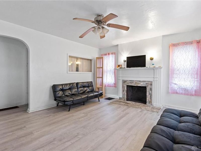 3648 W Siebenthaler Avenue, Dayton, OH 45406 Photo 7