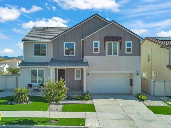 18100 Tableau, Saugus, CA 91350