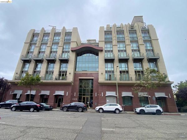 423 7th Street, Unit 313, Oakland, CA 94607