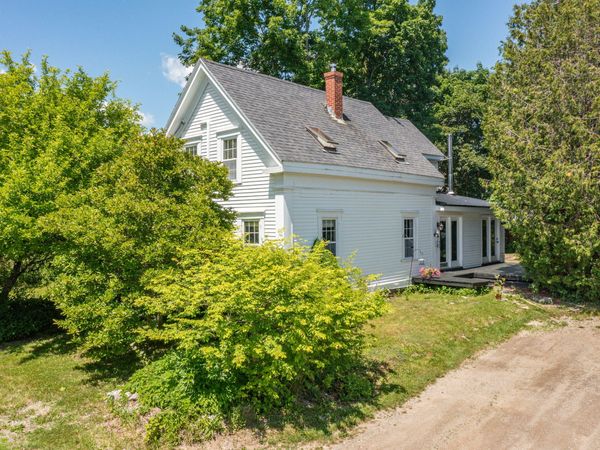 26 Kaler Street , Winterport, ME 04496