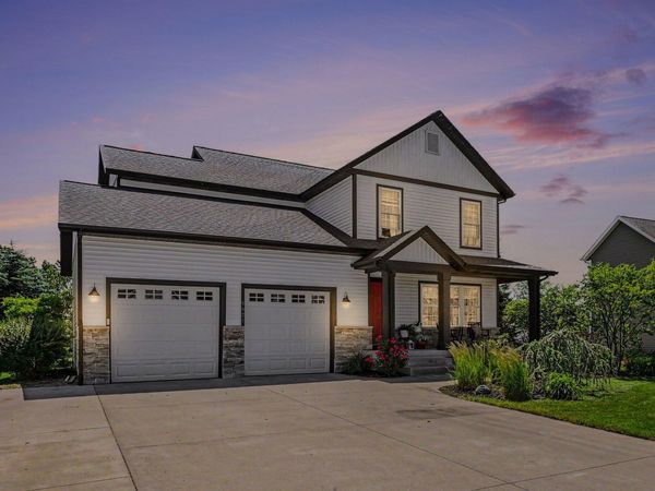 6021 Racine Drive, Stevensville, MI 49127