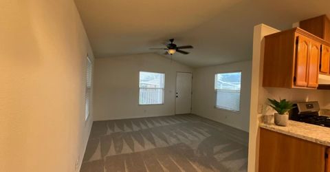 26 Golden Inn Way, Rancho Cordova, CA 95670 Photo