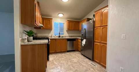 26 Golden Inn Way, Rancho Cordova, CA 95670 Photo
