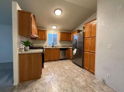 26 Golden Inn Way, Rancho Cordova, CA 95670 Photo