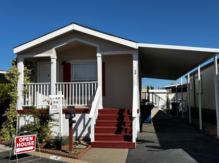 26 Golden Inn Way, Rancho Cordova, CA 95670 Photo