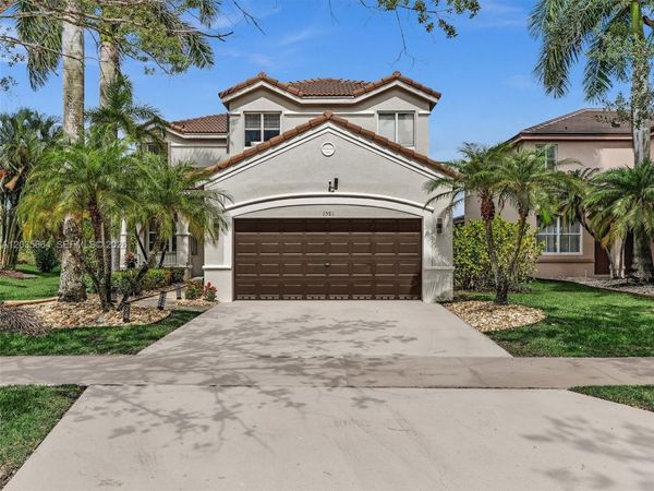 1581 Winterberry Ln , Weston, FL 33327