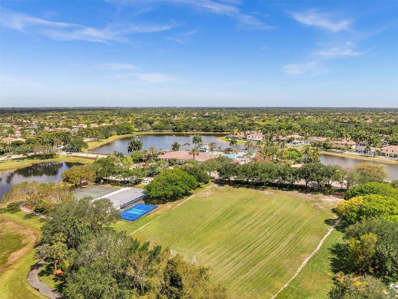 1581 Winterberry Ln, Weston, FL 33327 Photo