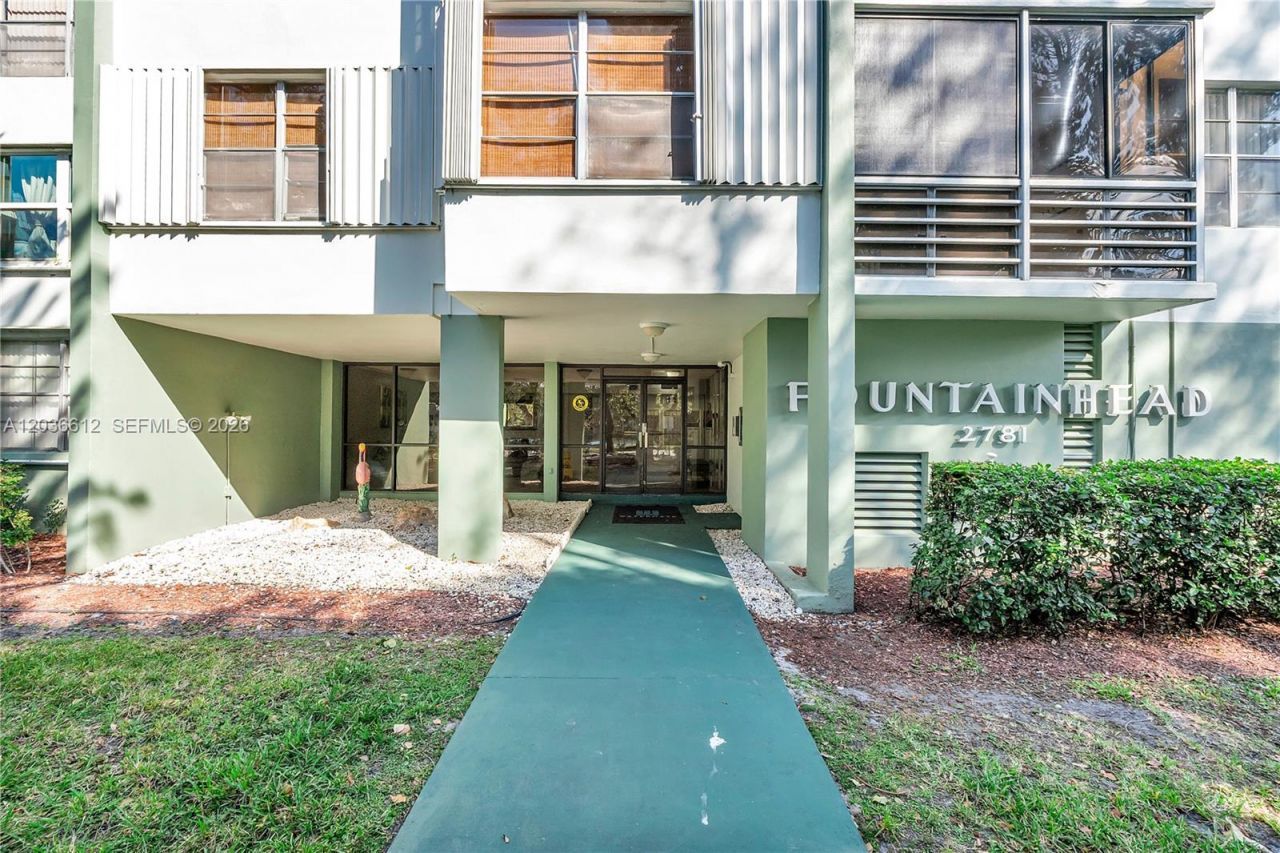 2781 Taft St , Unit 303, Hollywood, FL 33020 Photo
