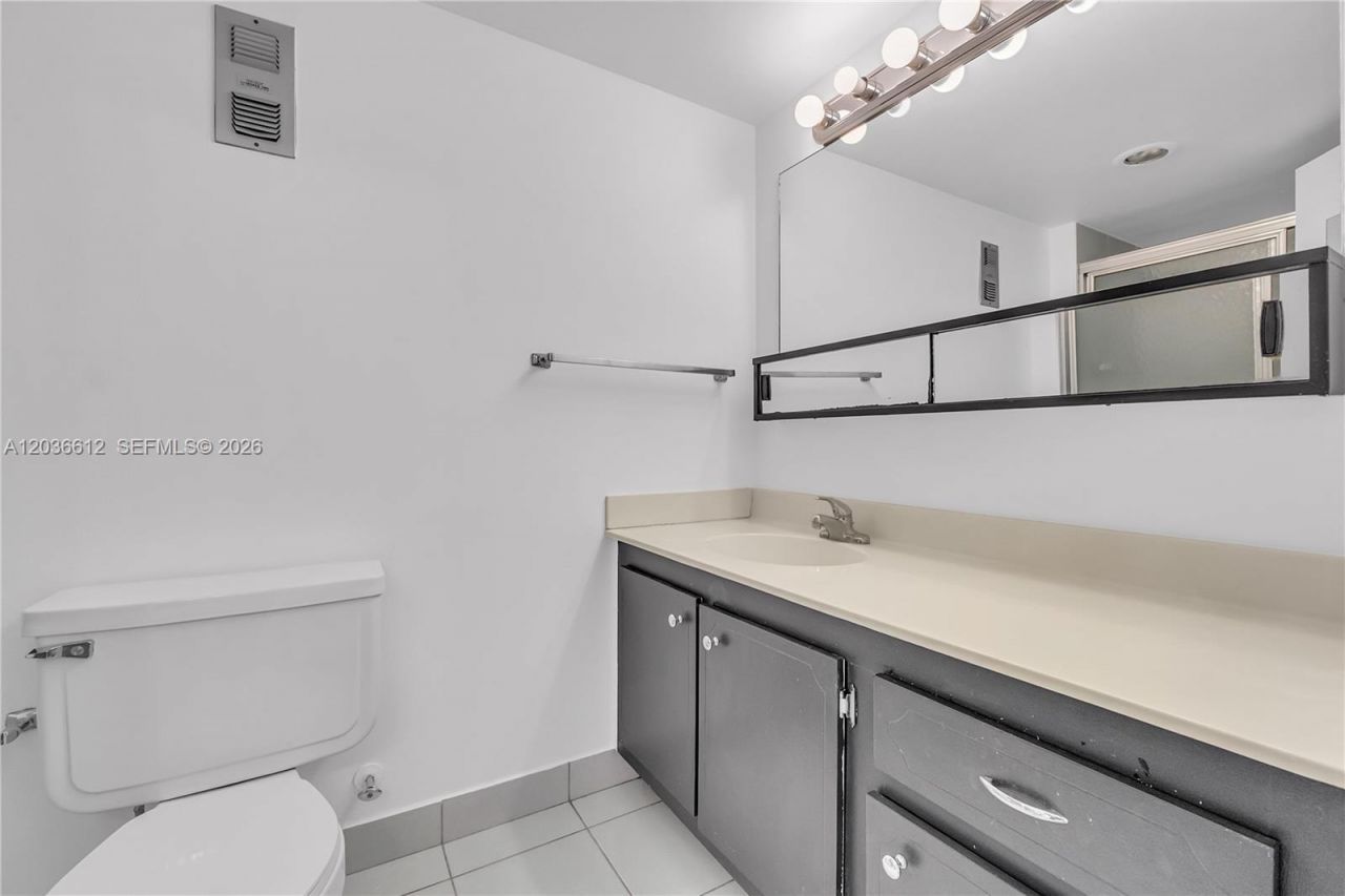 2781 Taft St , Unit 303, Hollywood, FL 33020 Photo