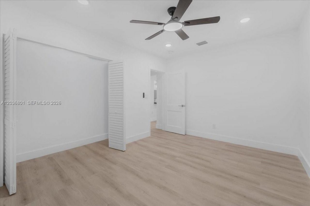 5220 SW 6th St , Miami, FL 33134 Photo