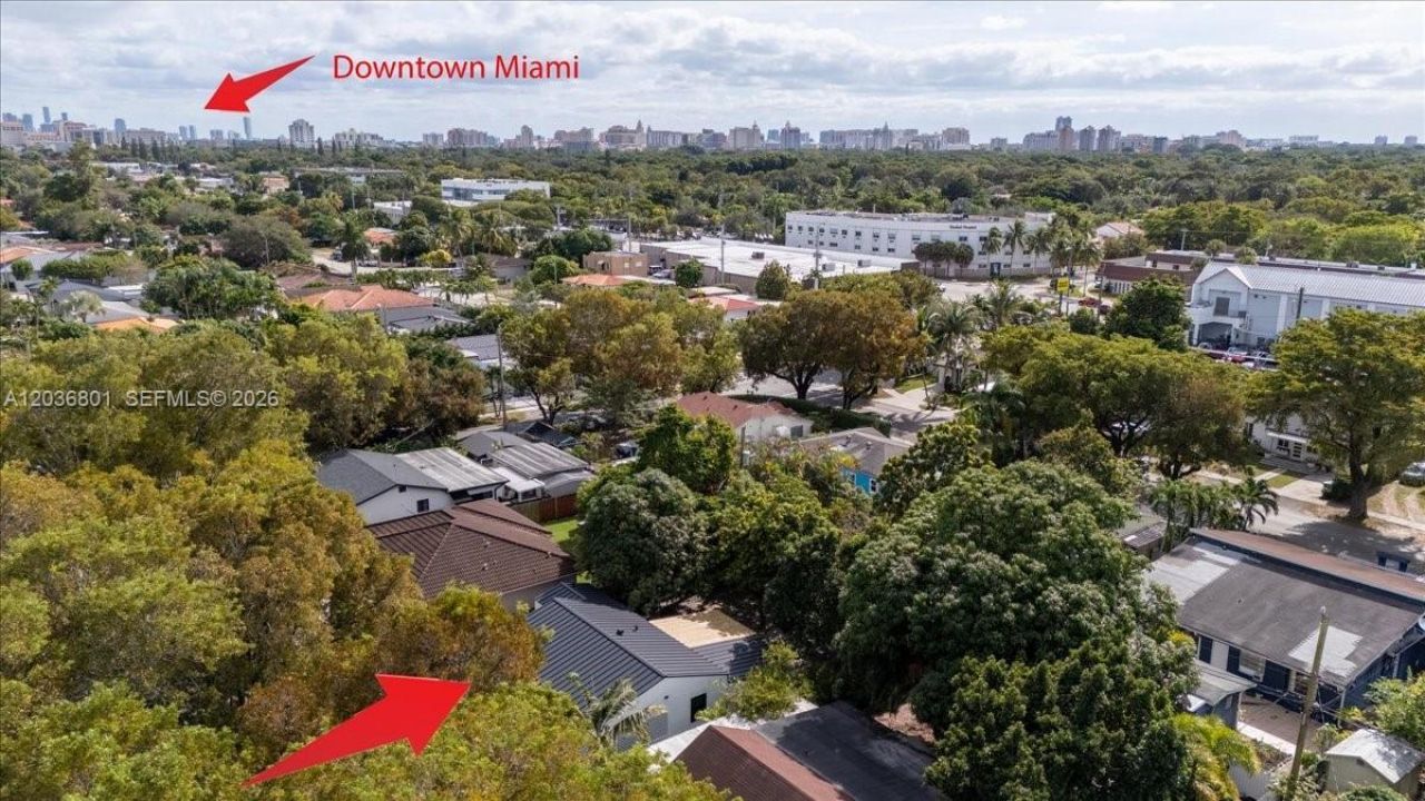 5220 SW 6th St , Miami, FL 33134 Photo