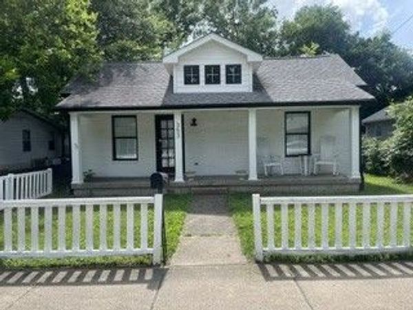 353 9th Ave N, Franklin, TN 37064