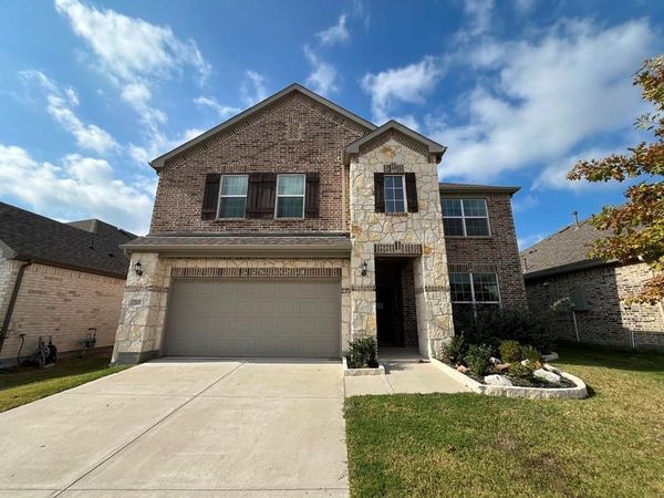 215 Hadley Lane , Fate, TX 75087
