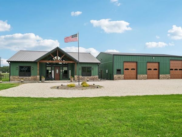 1215 RS COUNTY ROAD 2300, Emory, TX 75440