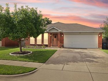748 Nelson Place, Fort Worth, TX 76028