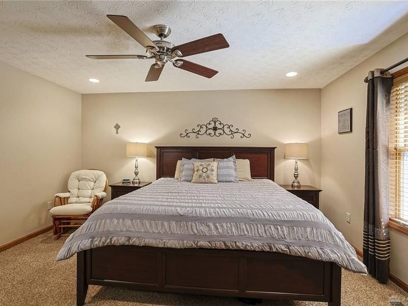 304 Chinkapin Circle, Englewood, OH 45315 Photo 19