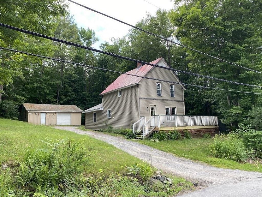 309 Bradford Road, Newport, NH 03773 Main Photo