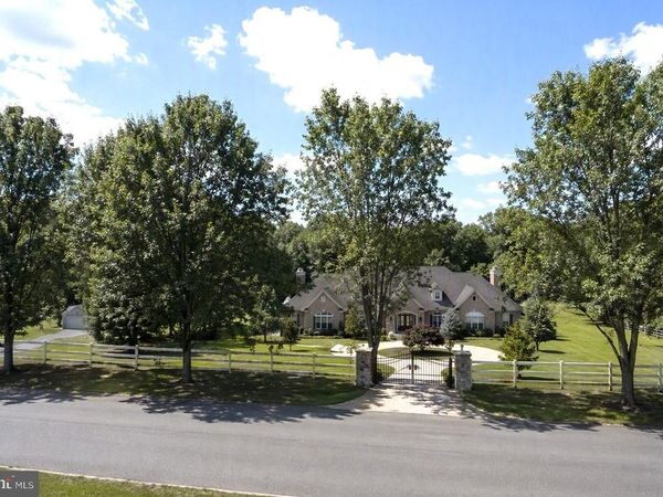3610 BURGESS ESTATES DRIVE, ELLICOTT CITY, MD 21042