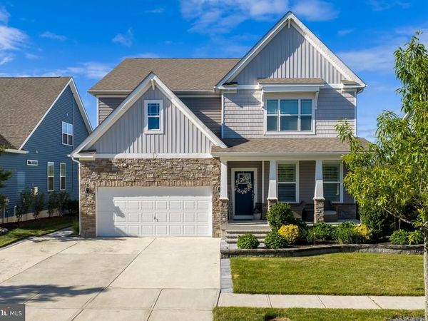 51 ASHBURN AVENUE, MANAHAWKIN, NJ 08050