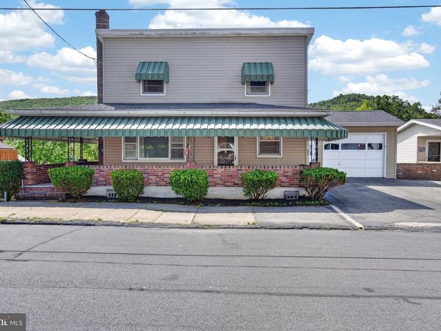 128 W Columbus Avenue , Nesquehoning, PA 18240 Main Photo
