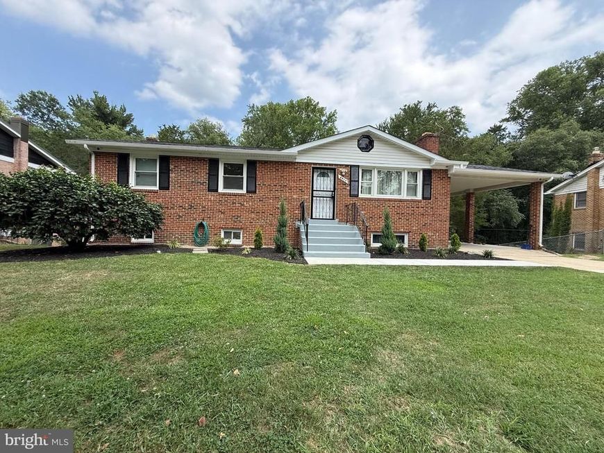 6911 Groveton Drive, Clinton, MD 20735 Main Photo