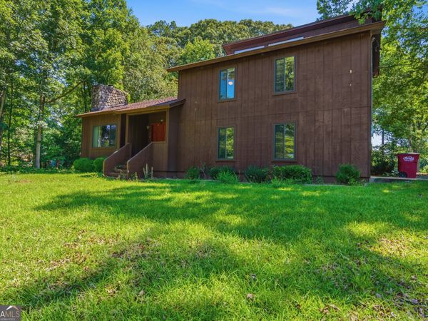 906 Evergreen Drive, Sandersville, GA 31082