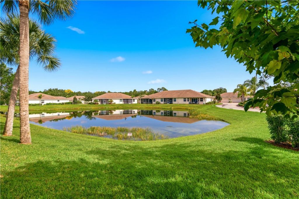 1868 Red Oak Terrace, Vero Beach, FL 32966 Photo