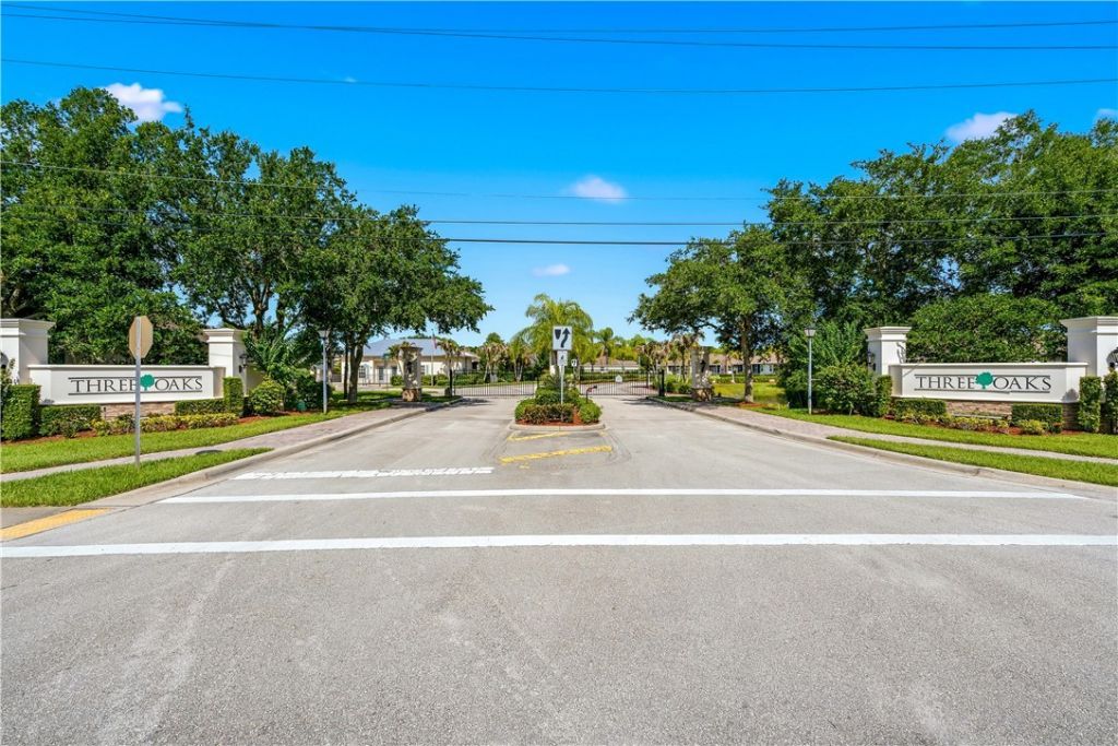 1868 Red Oak Terrace, Vero Beach, FL 32966 Photo
