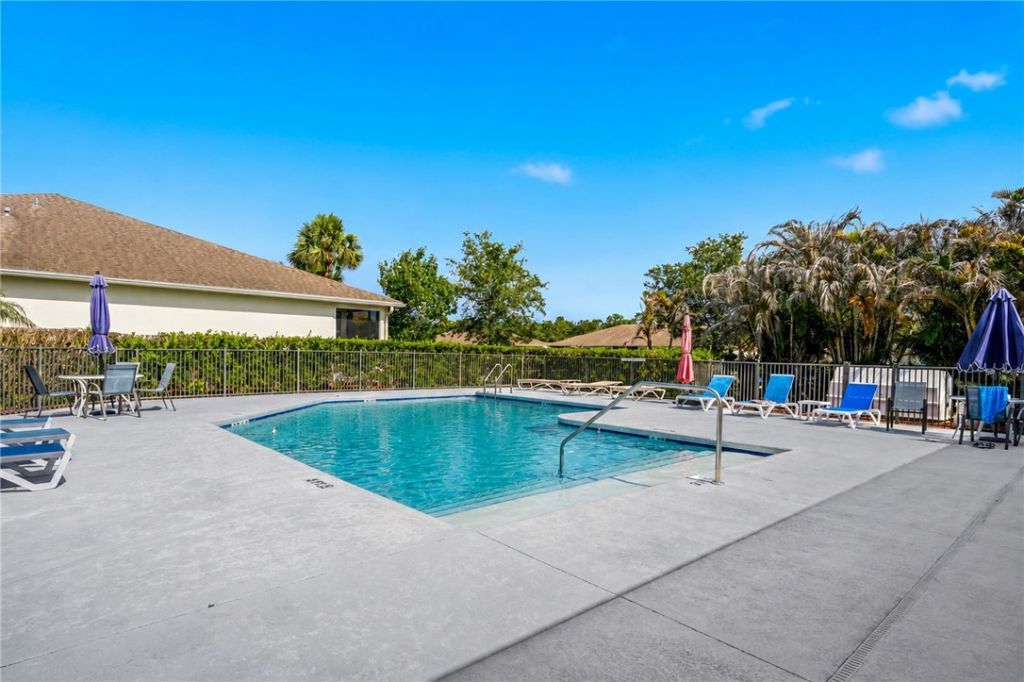 1868 Red Oak Terrace, Vero Beach, FL 32966 Photo