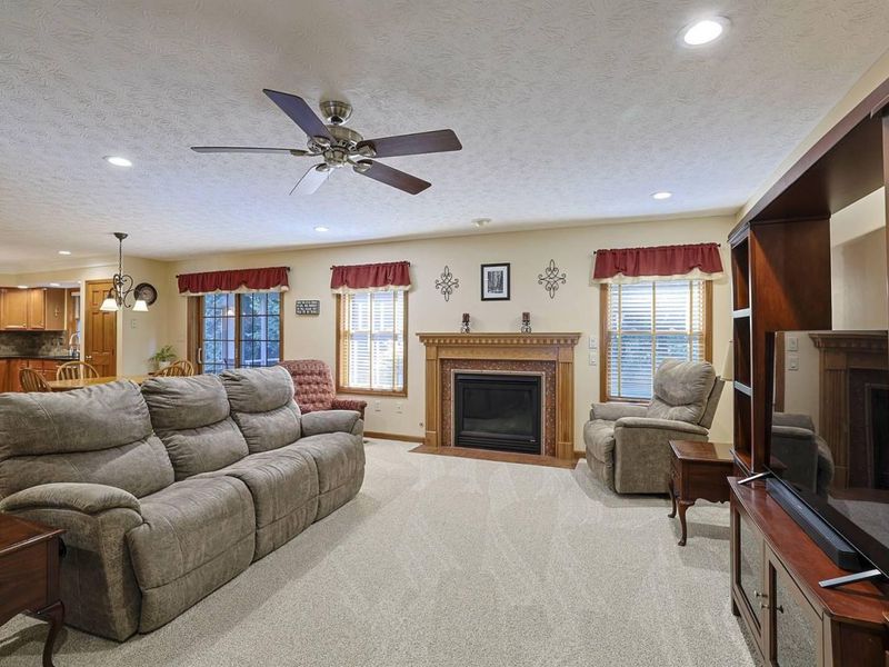 304 Chinkapin Court, Englewood, OH 45322 Photo 7