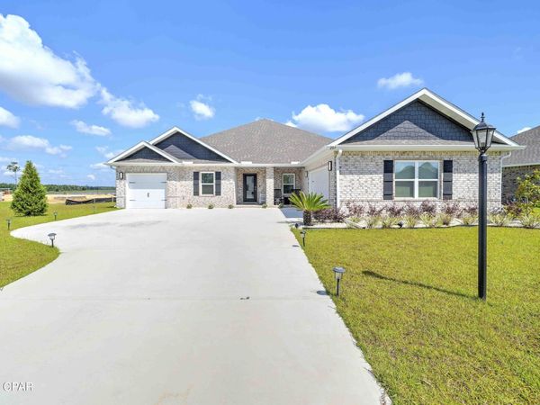 207 Lake Merial Boulevard, Panama City, FL 32409