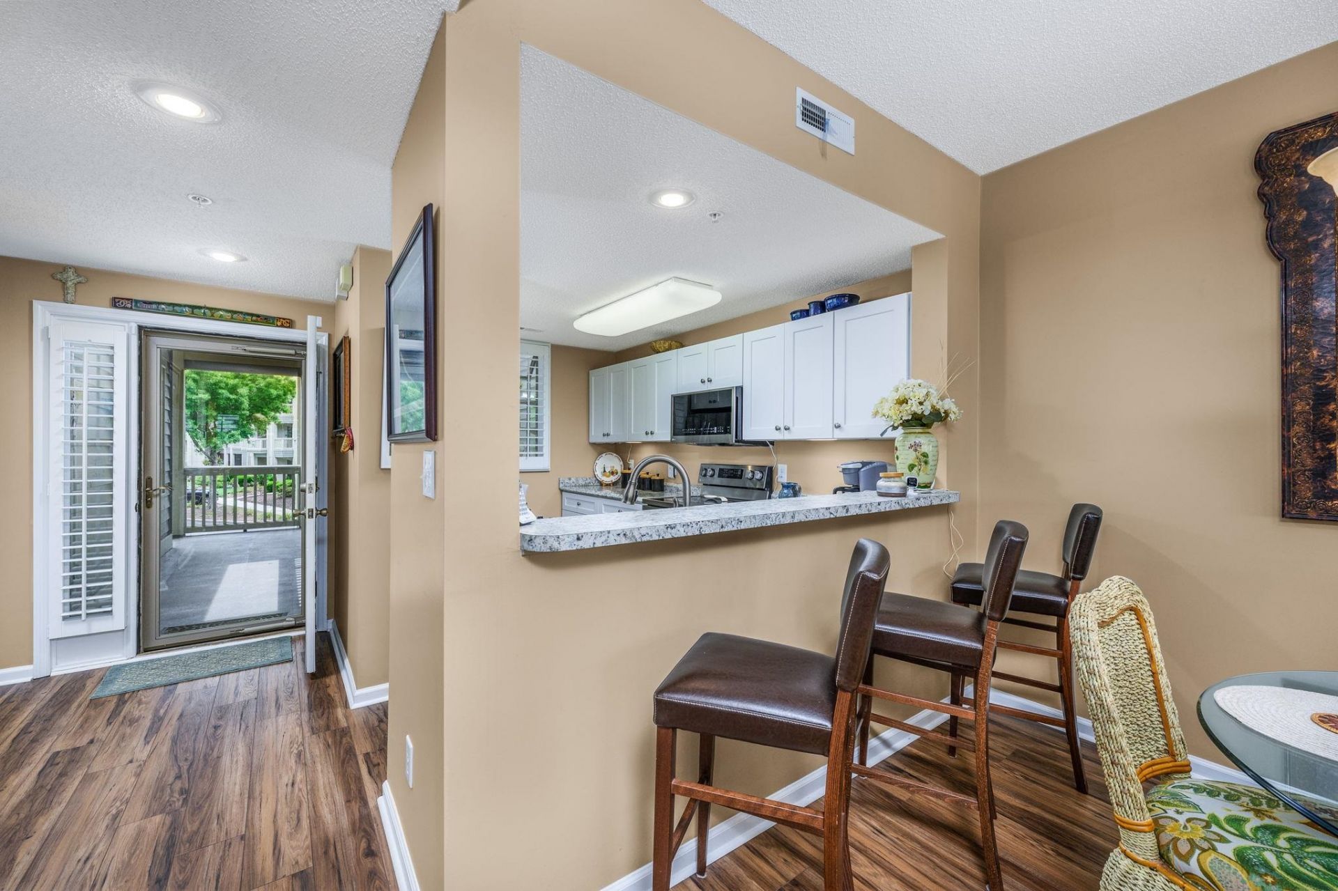 1551 Spinnaker Dr.  Photo 11