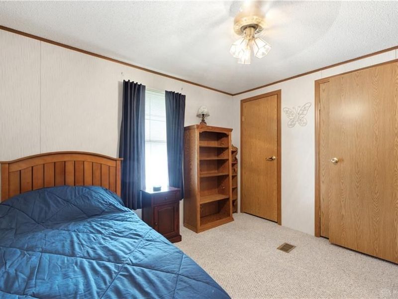 225 Heather Lane, Fairborn, OH 45324 Photo 10