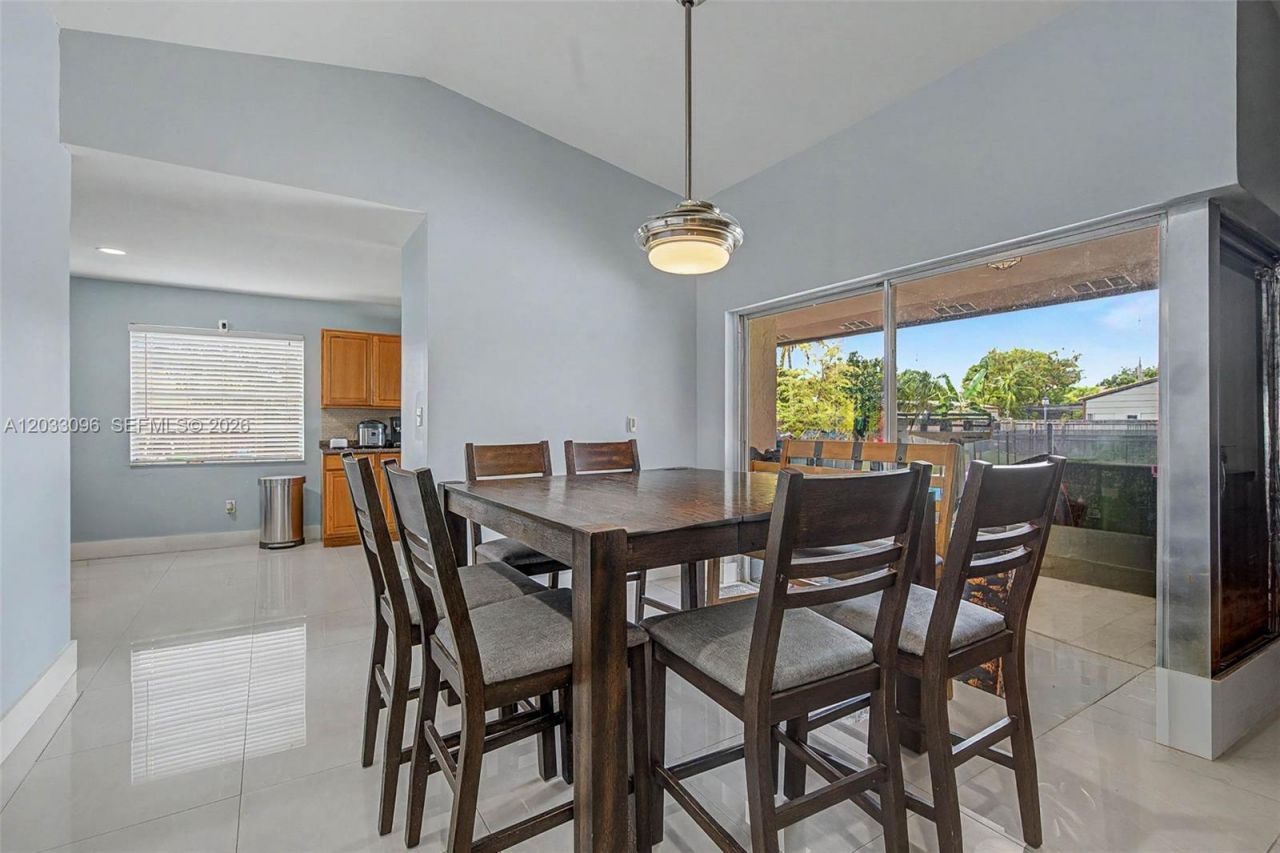 1475 NW 19 St , Homestead, FL 33030 Photo