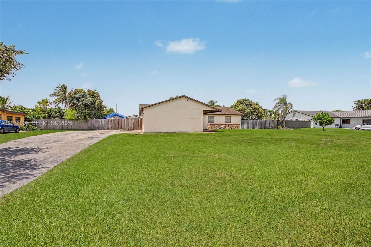 1475 NW 19 St , Homestead, FL 33030 Photo